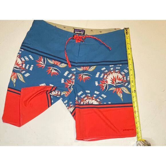 Patagonia Mens Board Shorts 36 Blue Cream Swim Trunks Recycled Polyester Outdoor - Picture 6 of 10